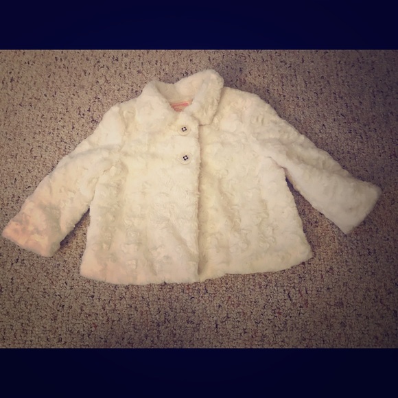 NWOT Faux Fur Coat - Picture 1 of 1
